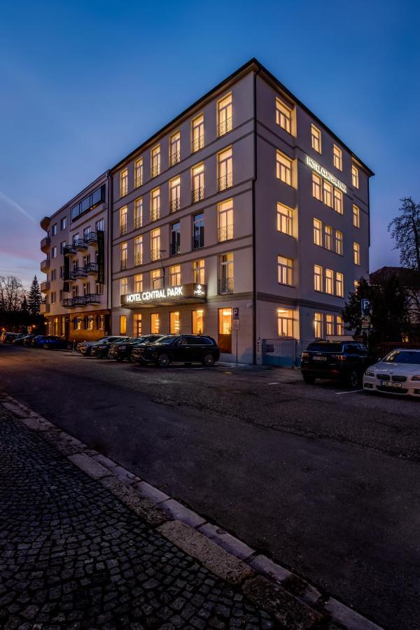 Hotel Central Park Poděbrady Dış mekan fotoğraf