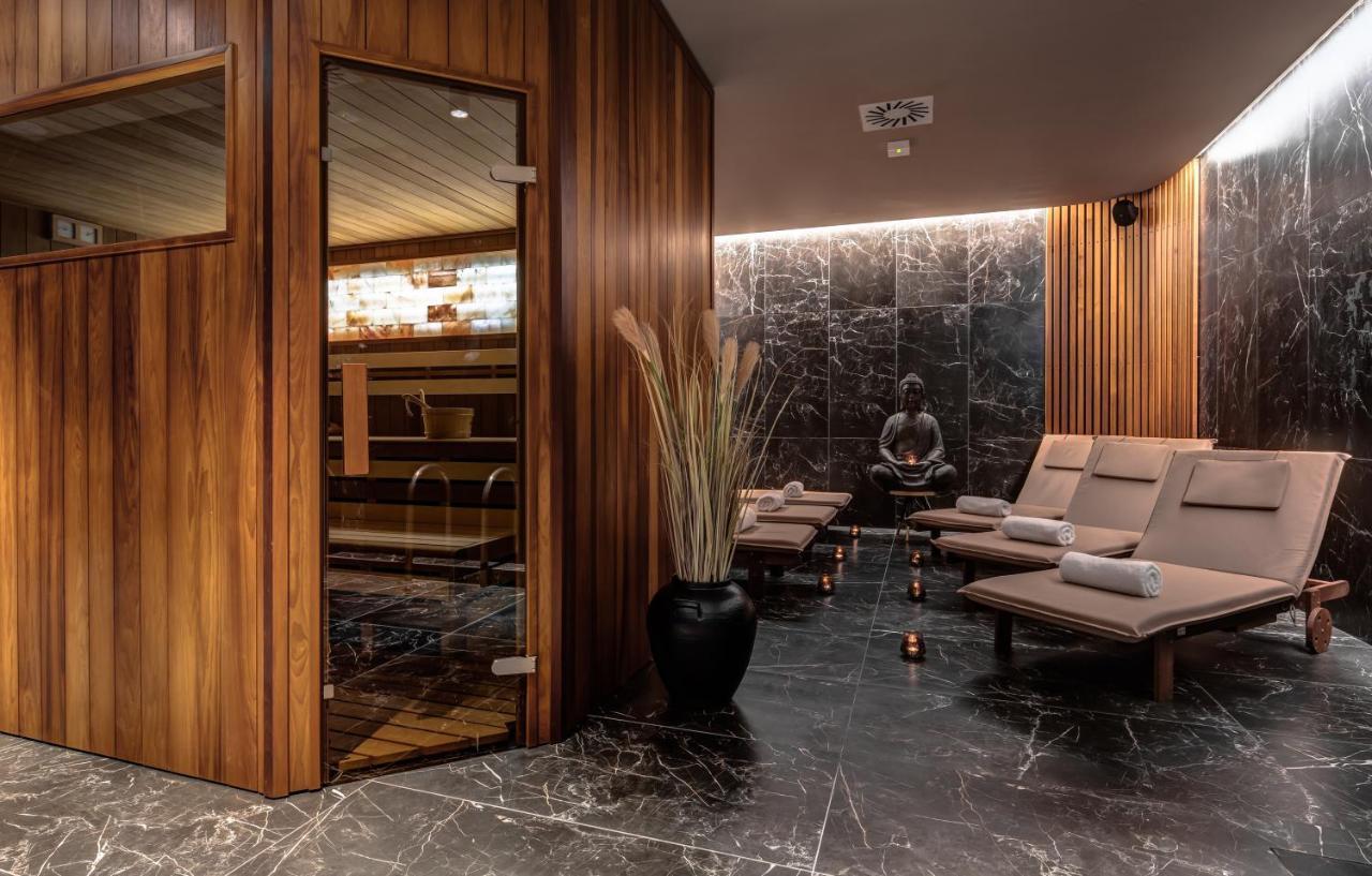 Hotel Central Park Poděbrady Dış mekan fotoğraf